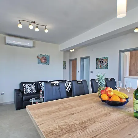 Prizba Iii Cr * Blato (Korcula)