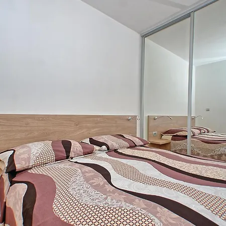 בית נופש Prizba Iii Cr *