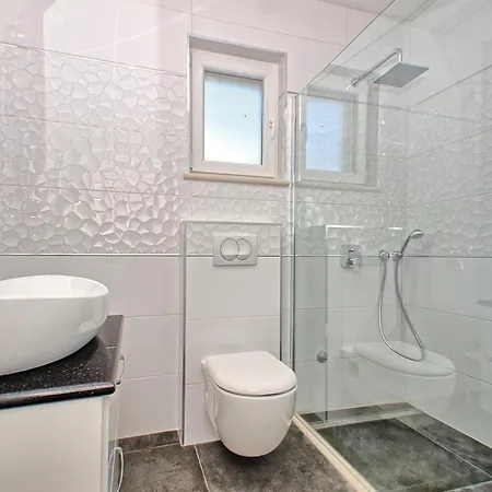 Dom wakacyjny Prizba Iii Cr