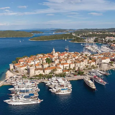 Holiday home Prizba Iii Cr Blato (Korcula)
